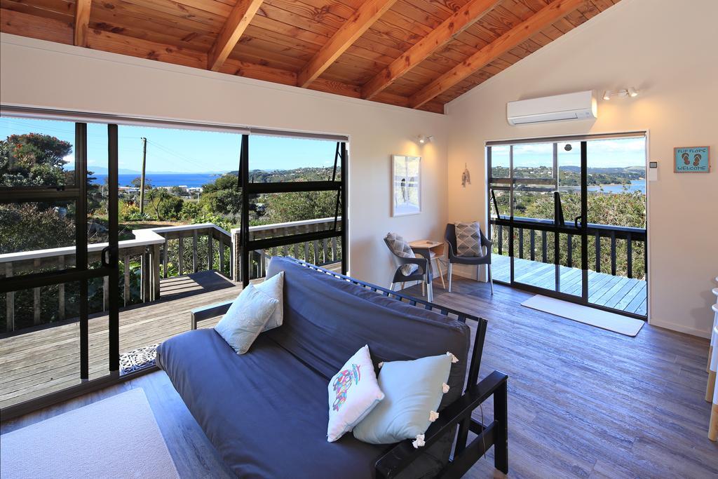 Church Bay Views - Stay Waiheke Oneroa Exterior photo