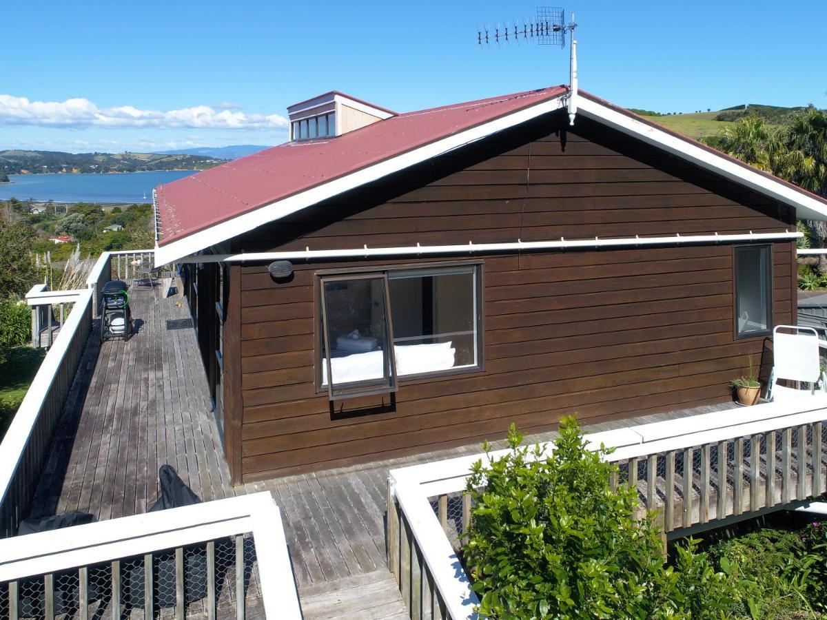 Church Bay Views - Stay Waiheke Oneroa Exterior photo